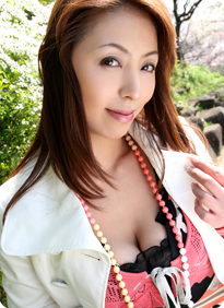 村上涼子