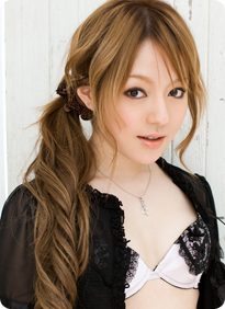 櫻井莉亞