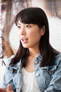 如履薄冰.由愛可奈出道一週年專訪