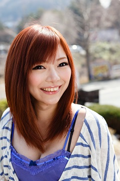 活潑大膽女優MIYABI 私下叫外賣玩3P(上)