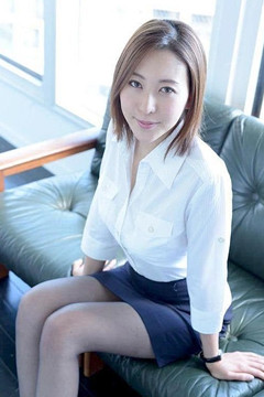 迷人的松下紗榮子 擄獲45歲以上男人們的心
